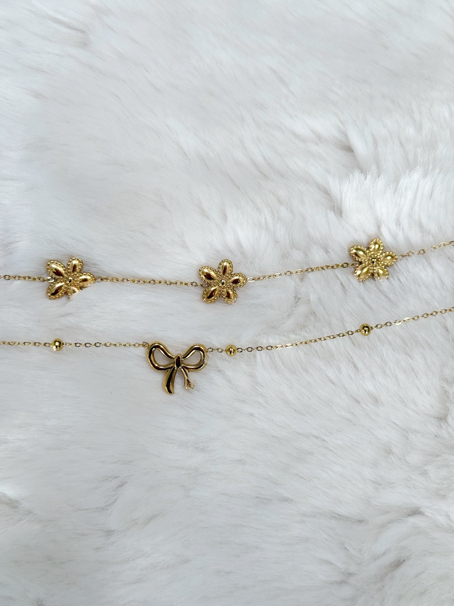 Daisy Bow Bracelet