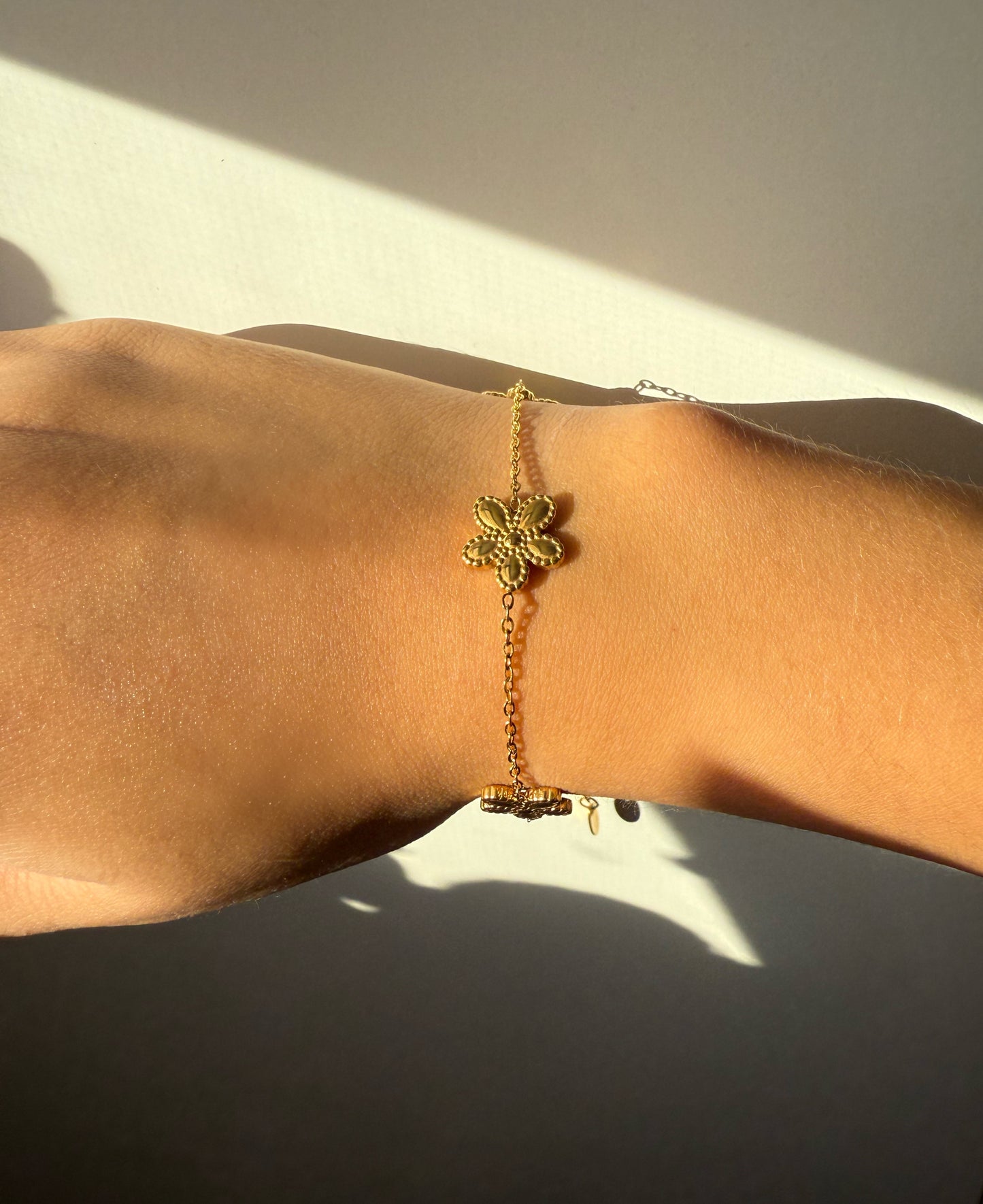 Catalina flower Bracelet