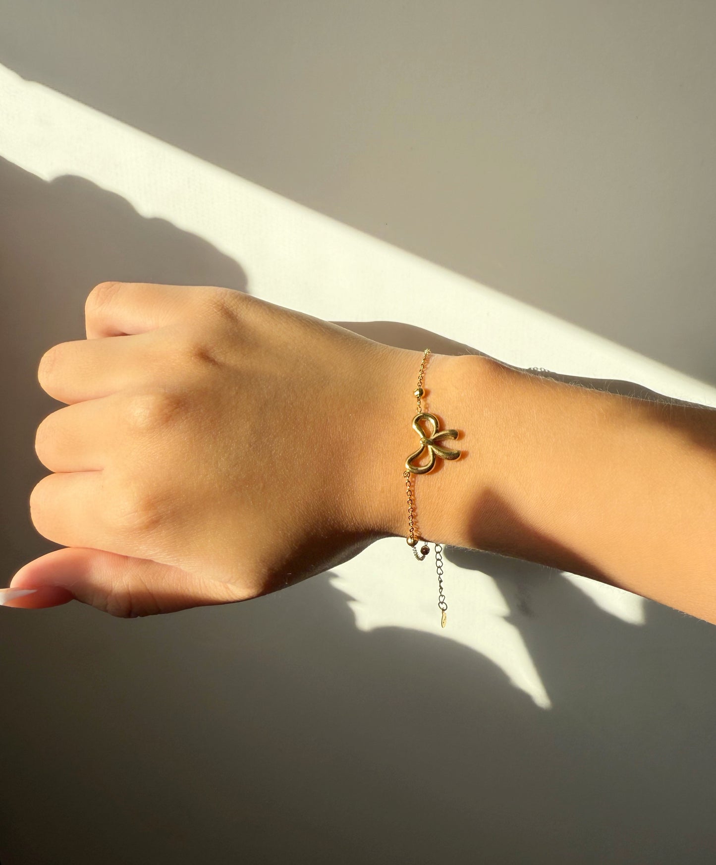 Daisy Bow Bracelet