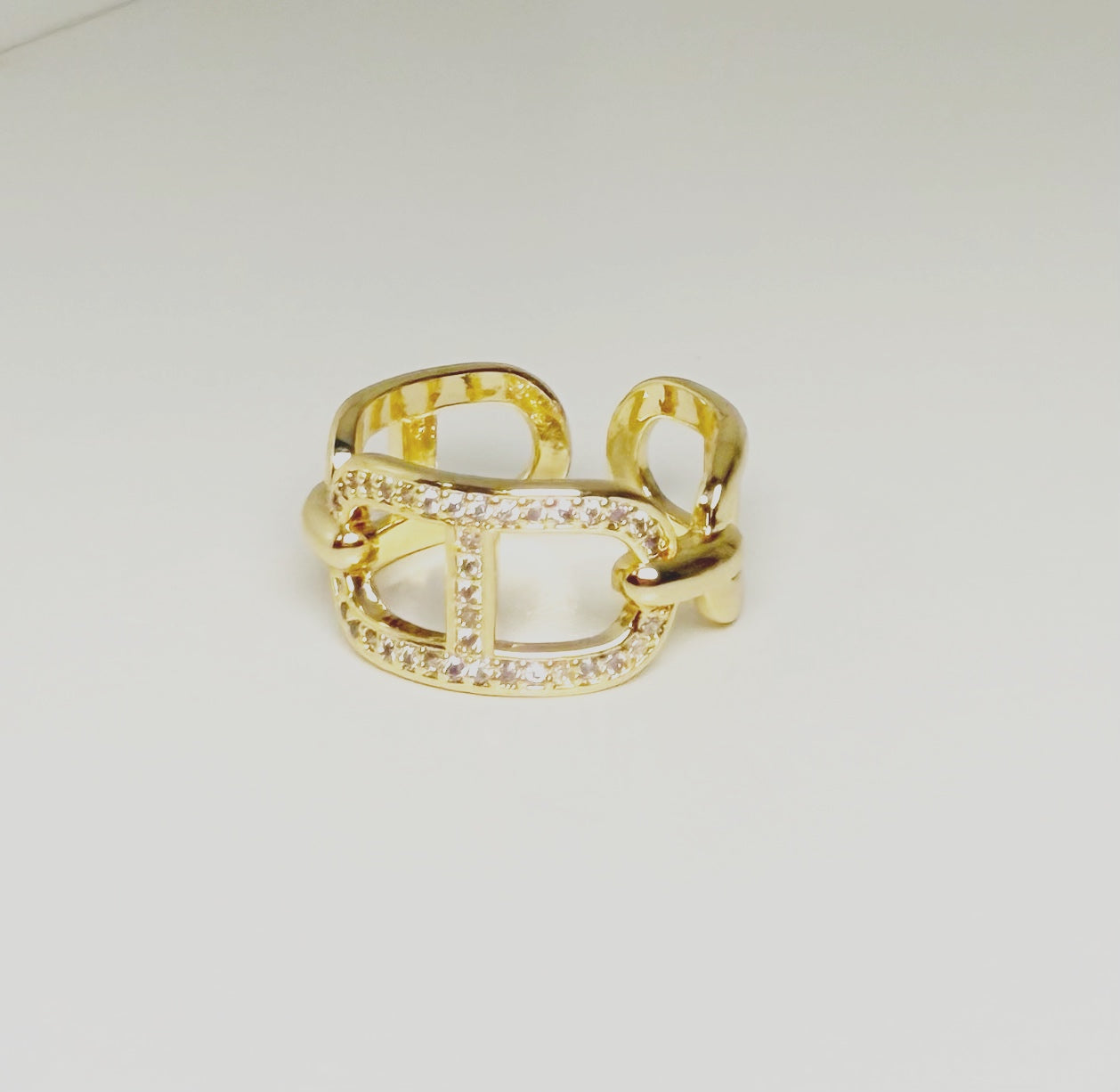 Oriana Ring