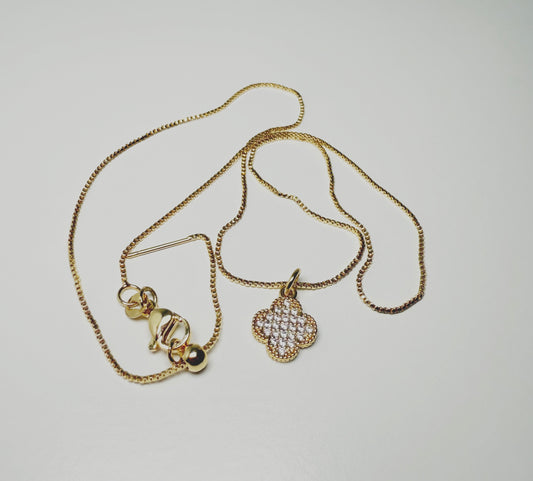 Gold Clover Gem Necklace (Adjustable length)