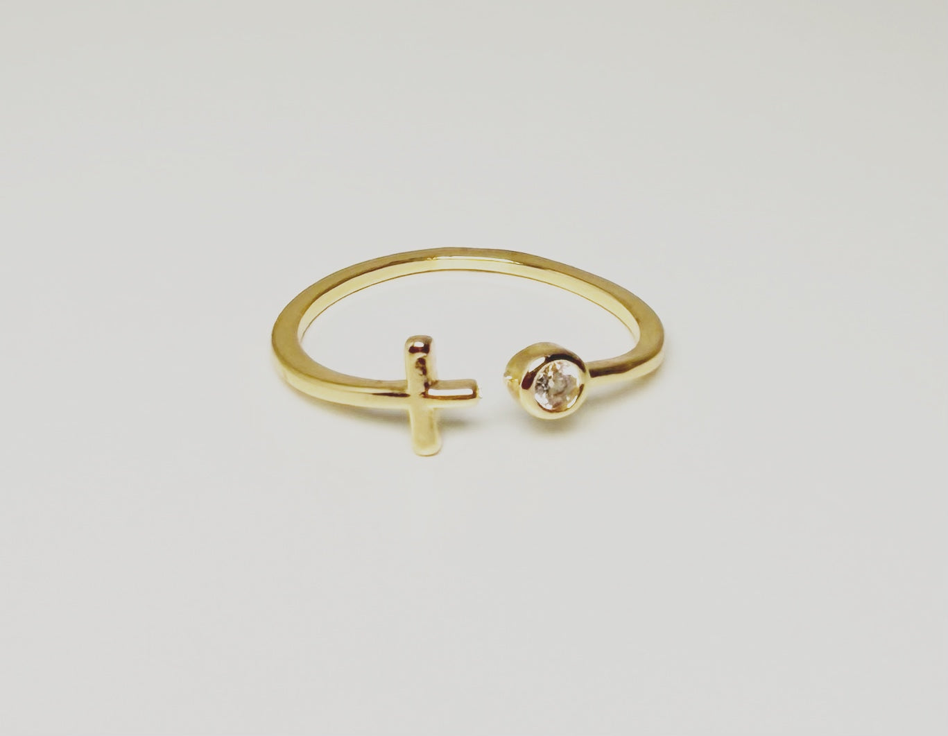 Roma Ring (Cross)