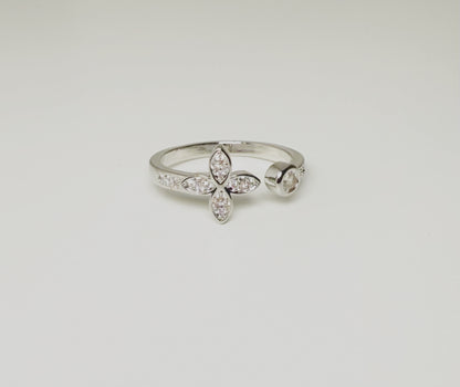 Silver Clover Ring